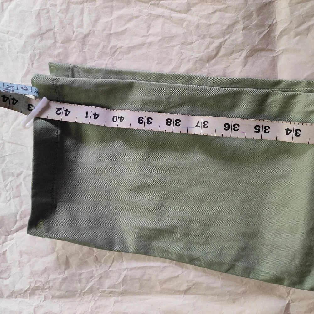 Benedict Chinos - Picture 7 of 9